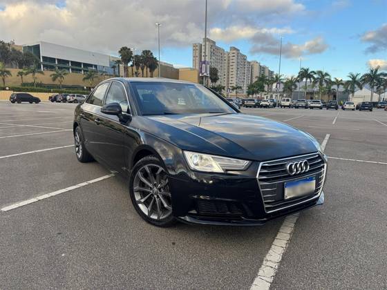 AUDI A4 2.0 TFSI AMBIENTE GASOLINA 4P S TRONIC